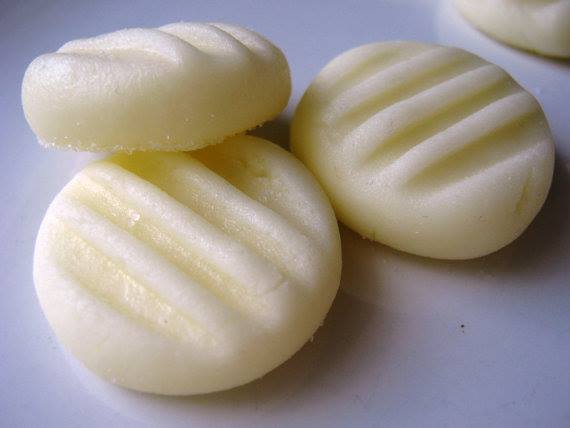 1482805_271797289641052_303151807_n