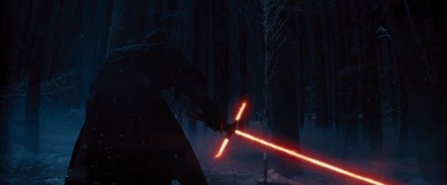 Star-Wars-7-Trailer-Photo-New-Lightsaber-1024x426