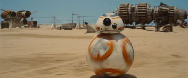 Star-Wars-7-Trailer-Photo-Roller-Droid-1024x426