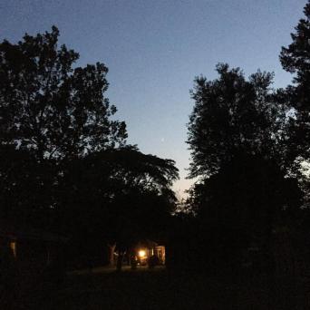 CIyzNzyUAAEjqBt.jpg-large